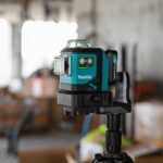 Makita SK700GD 12V max CXT® Láser verde autonivelante inalámbrico de iones de litio de 360° de 3 planos, clase II, 510-5