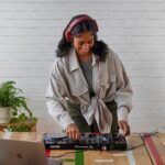 Pioneer DJ - Control DDJ-REV1, Serato DJ, 2 bandejas