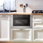 COSMO COS-12MWDSS-NH 24 pulg. Colección Haven 1.2 pies cúbicos Microondas Integrado con Cajón, Controles Táctiles, Rejil