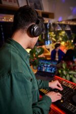 Controlador DJ Pioneer DJ DDJ-FLX4 2 Canales Grafito para Rekordbox y Serato