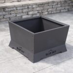 Fogata de Patio Blue Sky Outdoor Living Modelo SFP28SQ-B Cuadrada Sin Humo Acero Negro 28x28x18 pulgadas