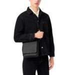 Bolso Cruzado Lacoste NH4423HC Bandolera Clásica con Solapa Lona Reciclada Efecto Piqué Solapa Negra