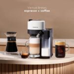 Nespresso Vertuo Lattissima - Cafetera de café y espresso de De'Longhi, blanco mate y brillante