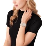 Reloj Michael Kors Runway MK7386 Cronógrafo Caja de Acero Inoxidable 38 mm Correa de Silicona Beige