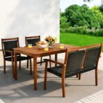 Juego de comedor de patio COSTWAY GT-72111+-HW 4 piezas ratán PE marco de madera de acacia con agujero para sombrilla