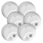 First Alert SMICO100 - Alarma combinada de humo y monóxido de carbono, operada por batería - Paquete de 6