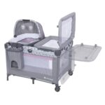 Baby Trend Centro de Guardería con Cuna con Balanceo, Cápsula de Sueño, Cambiador con Volteado, Rosa Daisy