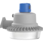 Luz LED de Seguridad Lithonia Lighting BGR ALO SWW2 MVOLT PER DNA M2 con Brazo de Montaje OMA M6 Fotocélula Gris 10000 L