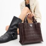 Bolsa Tote Coach Willow 24 C8632 Cuero Color Arce