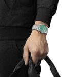 Reloj Tissot PRX Powermatic 80 T1374071109101 Automático Caja de Acero Inoxidable 40 Milímetros Esfera Verde Correa Gris