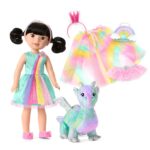 Muñeca American Girl WellieWishers Emerson 14.5 pulgadas con Crisella The Dragon Vestido y Accesorios HYK34