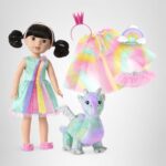 Muñeca American Girl WellieWishers Emerson 14.5 pulgadas con Crisella The Dragon Vestido y Accesorios HYK34