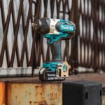 Kit Llave de Impacto Inalámbrica Makita XWT19T 18V LXT Sin Escobillas 3 Velocidades 1/2 Pulgadas con Yunque de Retención