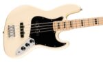 Affinity Series Active Jazz Bass, diapasón de arce, golpeador negro, blanco olímpico