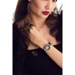 Reloj Citizen Eco-Drive Maléfica Charm Box Set Disney Villains acero inoxidable correa de cuero negro GA1080-41Y