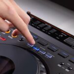 AlphaTheta DDJ-GRV6 Controlador DJ de 4 canales con Groove Circuit