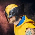 Máscara Wolverine Hasbro Marvel Legends G0646 Escala 1 1 Plástico con Soporte