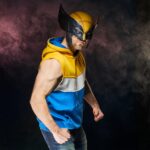 Máscara Wolverine Hasbro Marvel Legends G0646 Escala 1 1 Plástico con Soporte