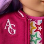 Muñeca American Girl Truly Me JFH08 18 pulgadas ojos azul claro cabello ondulado morado y rosa piel clara vinilo