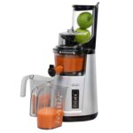 Omega Extractor de Jugos de Boca Ancha Compacto Vertical de Prensado en Frío para Vegetales y Frutas con Tolva de 3 Pulg