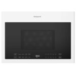 Microondas blanco sobre el rango de Hotpoint con 1.4 pies cúbicos y sensor de cocción