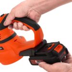 Cortacésped YARDMAX YG4761-YF1320 24 pulgadas 201cc Arranque Eléctrico CVT 6 Velocidades RWD 3 en 1 con Soplador Negro
