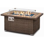 Mesa de Chimenea SereneLife SLNFTAL26.5 Propano 50000 BTU Rectangular de Mimbre con Mesa de Azulejos Protector de Viento