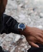Reloj Automático Hamilton Khaki Field H70605540 Esfera Azul Caja de Acero Inoxidable 42mm Correa de Piel