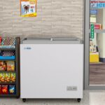 KoolMore - Congelador de helado de tapa plana de 33 pulgadas, congelador horizontal comercial de 7 pies cúbicos con puer
