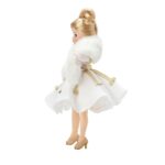 Muñeca Coleccionable Madame Alexander 20903 Invierno en Blanco 10 Pulgadas Posable