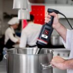 Sammic XM-22 Batidora de inmersión con barra, Batidora de alimentos comercial de mano, Capacidad de 16 cuartos de galón,