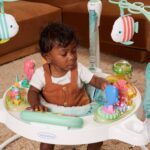 Saltador de Actividad Infantino Magic Motion 203144-00 Tema Oceano Asiento Giratorio 360 Grados Altura Ajustable