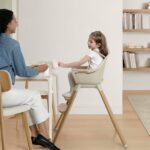 Silla Alta Convertible Delta Children babyGap Otto 23057-2428 3 en 1 Madera Color Avena Hasta 50 Libras