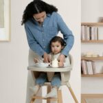 Silla Alta Convertible Delta Children babyGap Otto 23057-2428 3 en 1 Madera Color Avena Hasta 50 Libras