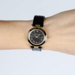 Reloj Balmain Alta Elegancia B81373212 PVD Amarillo Esfera Negra Correa de Cuero Cristal de Zafiro 30mm
