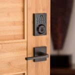 Kwikset 914 Teclado contemporáneo SmartCode Cerradura inteligente electrónica con seguridad SmartKey y tecnología ZigBee