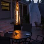 Calentador de Patio OuterMust PH02 48000 BTU Torre Piramidal Propano Negro con Ruedas y Tubo de Vidrio