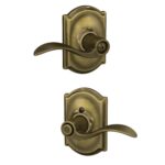 SCHLAGE Accent Lever with Camelot Trim Bed and Bath Lock in Antique Brass - F40 Acc 609 CAM (Pack of 8)