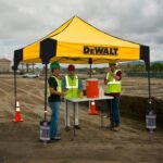 Refugio de Trabajo DEWALT DXWSBK10YL 10 x 10 pies Negro y Amarillo