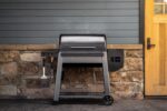 Parrilla Ahumadora de Pellets Traeger Westwood XL TFB82YLJU 823 Pulgadas Cuadradas WiFi Color Negro