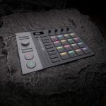 AlphaTheta SLAB MIDI Controller — Desbloquea Serato Studio (versión completa), dial multifunción y control de enfoque, 1