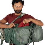 Mochila de Senderismo Osprey Stratos 44L Modelo 10007537 Color Negro Nailon Capacidad 44 Litros