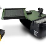 Escritorio AutoExec Reach Desk AUE51350-2 Verde Militar Inversor de Potencia 400 Vatios Soporte para Teléfono