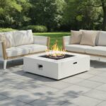 Mesa para Fogata Christopher Knight Home Yuna 367324 Cuadrada MGO 50000 BTU Blanco 40x40x12.5 pulgadas