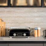 SMEG MGF01 Parrilla eléctrica multiusos para encimera, con platos intercambiables, prensa Panini, waflera y parrilla, pa
