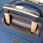 Maleta London Fog Yorkshire 24 Pulgadas Spinner 8 Ruedas Soft Side Herringbone Navy